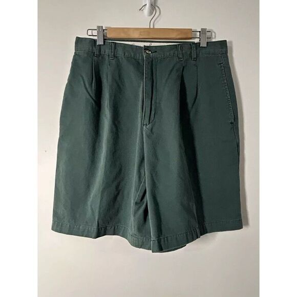 Geoffrey Beene Easy Pieces Pleated Front Shorts Size 32 Men’s Green New - Picture 1 of 5
